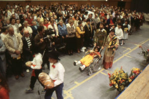 Jusqu'à 4000 personnes Jusqu'à 4000 personnes