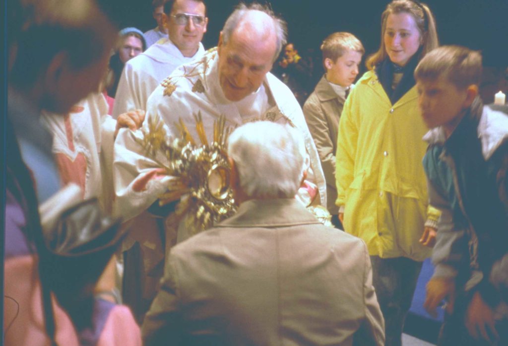 Adoration avec P. Raymond