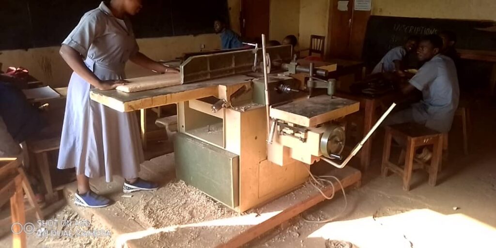 machine à bois